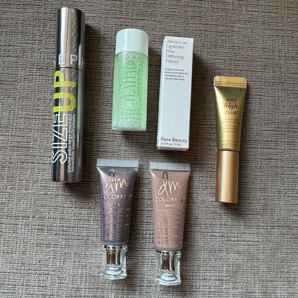 Set of 6 makeup items: 2 mascaras, primer, toner, 2 liquid pigments New